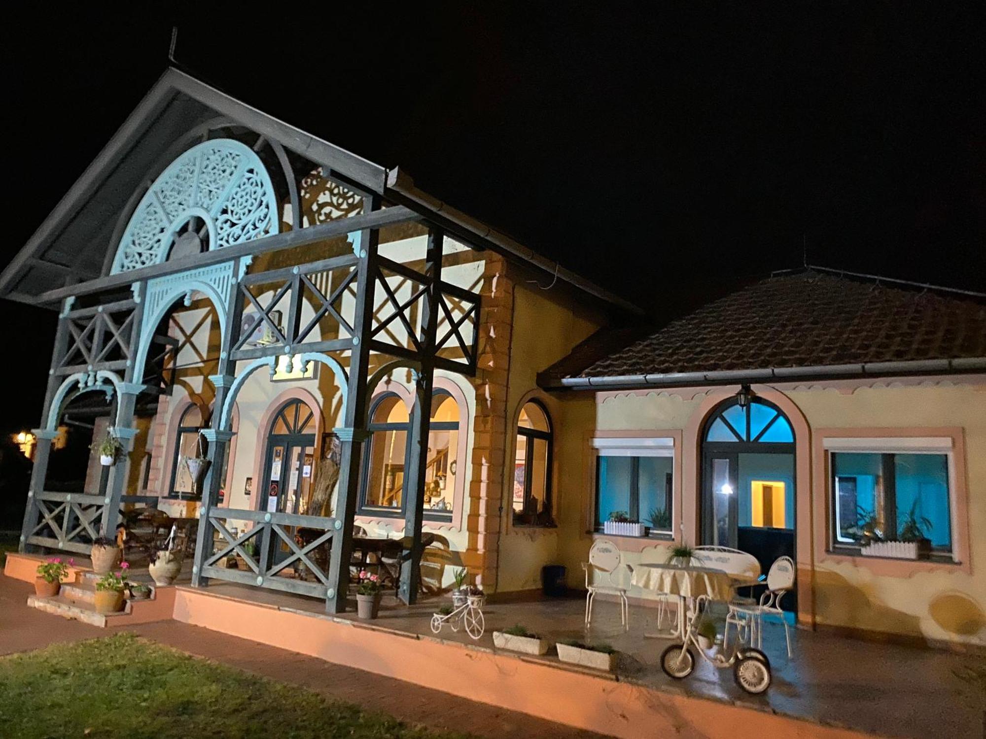 Vila Regina Palić Exteriér fotografie